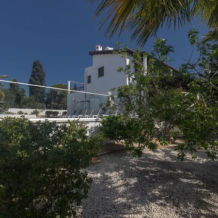 Ferienvilla Mo 3 Fuer 10 Personen In By Interhome Casa vacanze Ayia Napa