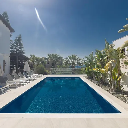 Ferienvilla Mo 3 Fuer 10 Personen In By Interhome Ayia Napa