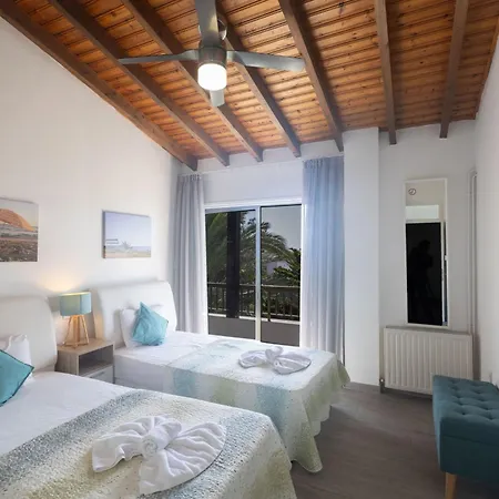 Ferienvilla Mo 3 Fuer 10 Personen In By Interhome * Agia Napa