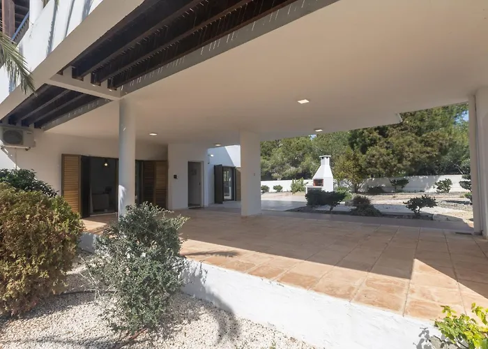 Ferienvilla Mo 3 Fuer 10 Personen In By Interhome Ayia Napa